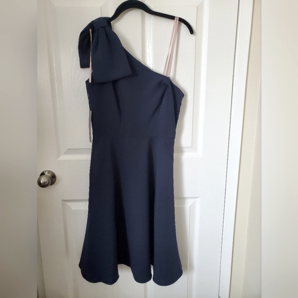 NEW Anthropologie Navy Blue One Shoulder Bow Gal Meets Glam Cocktail Dress 4 P - Picture 1 of 10